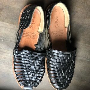 Brand New Toms huaraches